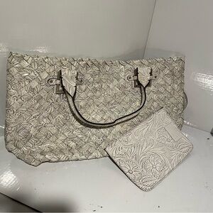 Chic Floral Women's Tote and Clutch Set